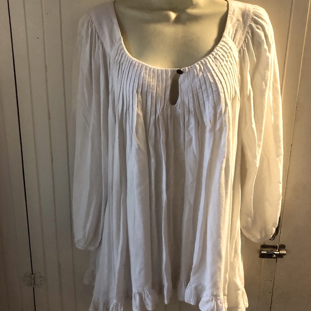 Cute small top